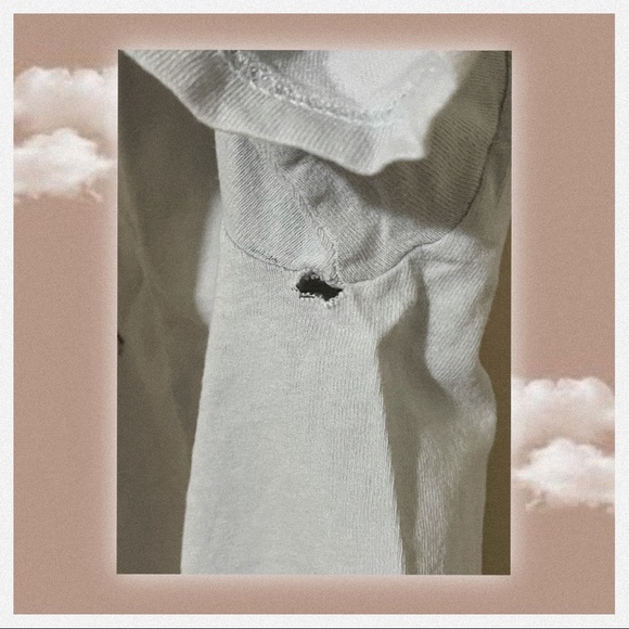 ♥︎ Brandy Melville / John Galt Skeleton Shirt ♥︎ - Picture 3 of 6